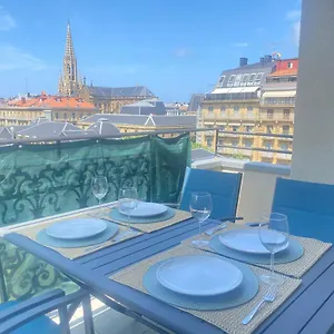 Mikain Terrace Cathedral View With Free Parking & Air Cond San Sebastian