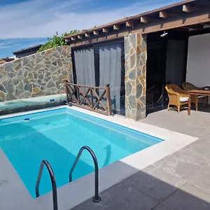  Holiday home Martha Casa Principal Anexa