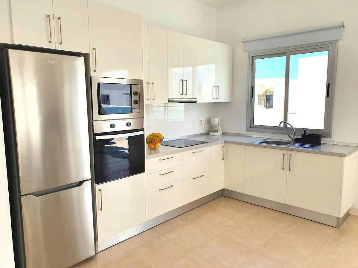 Villa New York Playa Blanca